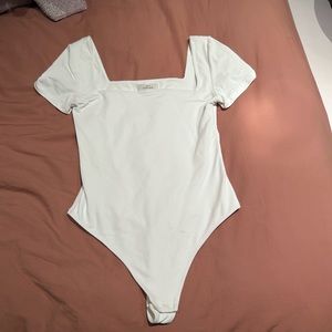 Aritzia Babaton Contour Bodysuit